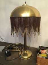 Schöne, elegante Tischleuchte