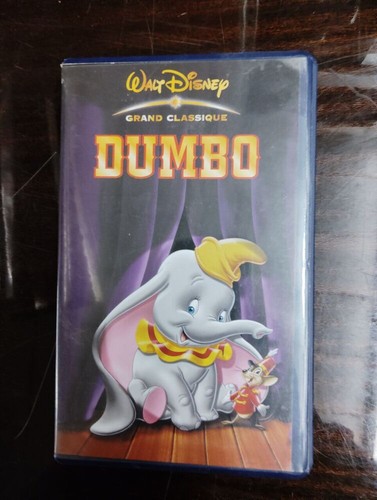 Vhs dumbo 2001 - -,