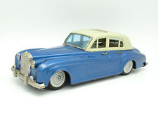 Bandai Spielzeug Blech 25cm 1/20 - Rolls Royce Silver Cloud Blau