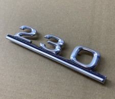 Mercedes W123 230 M115 Heck Typschild Emblem Logo Schriftzug 1238170415 TOP