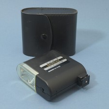 Revuetron BC28 Blitzgerät - Leitzahl 28 - ideal für analoge Kameras