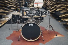 DW PDP Concept Maple Shellset "Satin Black" 22,8,10,12,14,16" + 14" SD