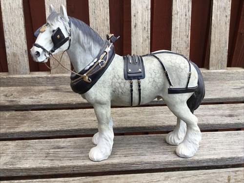 Leonardo resin heavy horse - heavy,