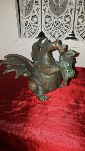 Bronzeskulptur drachen missy - bronzeskulptur,