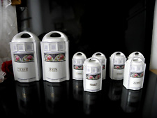 8 alte Vorratsdosen Porzellan