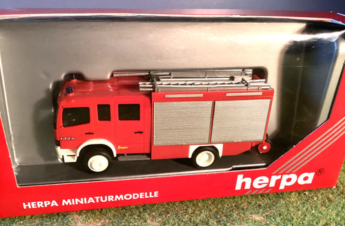 Herpa feuerwehr löschfahrzeug - feuerwehr,