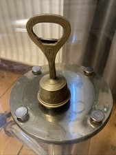 Omis alter,kurioser Flaschenöffner mit Glocke,Messing,Kapselheber,keine Ahnung..