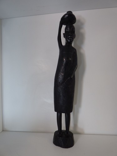 Figur einer frau aus - frau, afrika