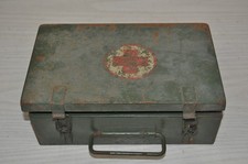 DDR NVA Verbandskasten original  KFZ Verbandkasten Blech Sani-Kasten