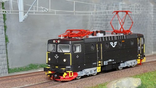 Trix 25280 lok sj - 25280,