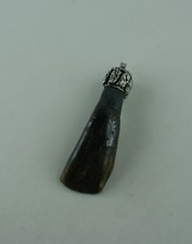 Büffel Zahn Anhänger  Büffelzahn  verschiedene Exemplare