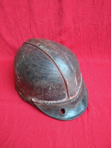 Kappe helm mütze leder - leder, alt