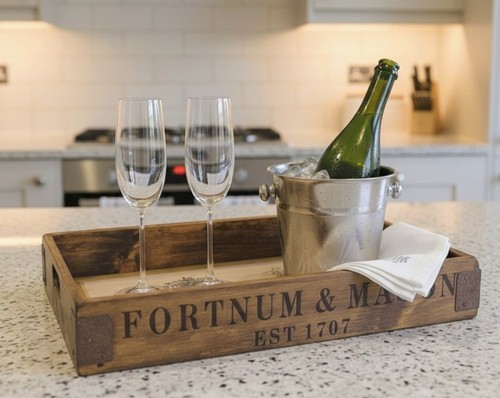 Fortnum und mason - und, f&m