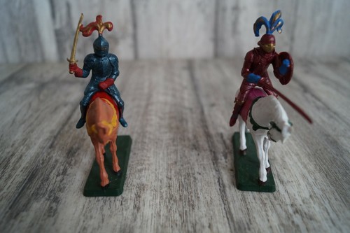 Starlux ritter mit pferd - 2x,