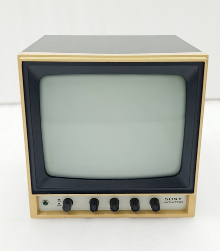Sony pvm 90ce video monitor - pvm-90ce,