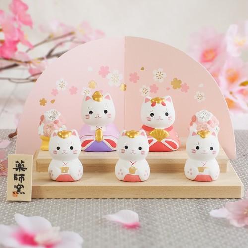 Japanische katze hina - katze, puppen
