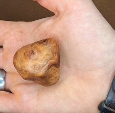 Baumperle als Handschmeichler