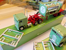 " KIESERLING  "# WHITE