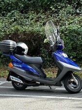 Yamaha Cygnus 125 R