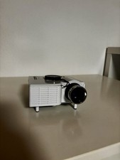 Mini LED Projektor Beamer