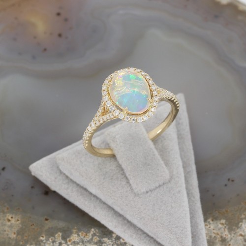 Wert 1690 brillant opal - €,
