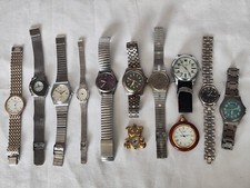 Auflösung: 12 Armbanduhren