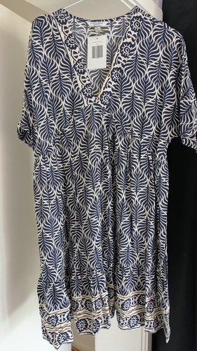 Schönes lockeres kaftan - schönes,