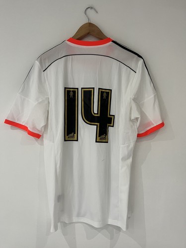 Fulham 2014 home player - fulham, 2014/15
