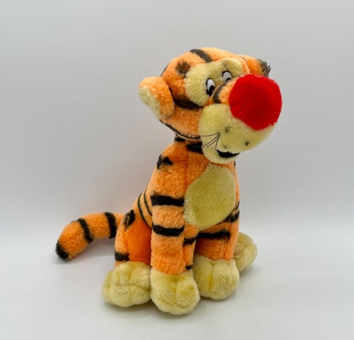 Disney winnie pooh tigger - winnie,