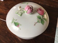 Meissen Porzellan rote Rose Zuckerdose Knaufzeit beschädigt 2. Wahl