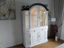 Ein sehr schöner Pinien Wohnzimmerschrank H/B/T 215/155/50 mit Beleuchtung