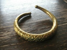 starker Boho Ethno Armreif im Torque Stil Afrika Messing gold Handarbeit Unikat