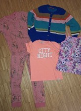 Paket Mädchen ab 140, Next Schlafanzug, Vingino, T-Shirt, Strickjacke Oilili