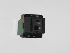 Radio Kia RIO 2 JB 1G200X5 Anschlussbuchse für USB und Klinke 04-2009