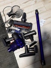 Dyson V6 animalpro Staubsauger