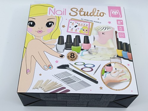 Damerik nail studio 1555404 - damerik,