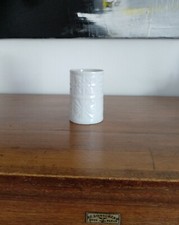 EDELSTEIN BAVARIA / RELIEF / TISCHVÄSCHEN WEISS / 8 cm / 60er JAHRE / 857 / RAR