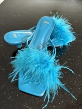 Zara Party Sandalen Kittenheel Türkis Blau Federn Gr. 37 Neu