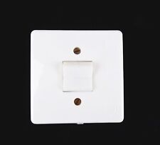 Alter Lichtschalter DDR Quadrat Weiss Kippschalter Unterputz An Aus Schalter