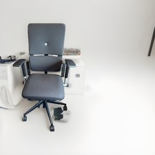 1 x Steelcase Please V2