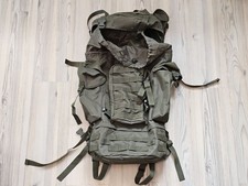 Großer Rucksack olivgrün mit