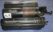 Nr. 8 Antike Rechenmaschine