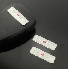 1x CHRYSLER 26mm Logo Aufkleber ALU Schlüssellogo Emblem Schriftzug SILBER