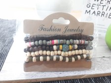 5 Armbänder Holzperlen  Indianerschmuck  NEU  OVP  Nr 2