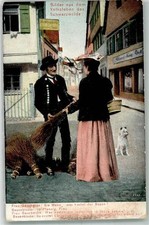 10735752 - Besenbinder Frau