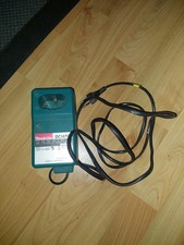 Makita Ladegerät DC1470