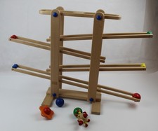 Kinderspielzeug Kegelbahn