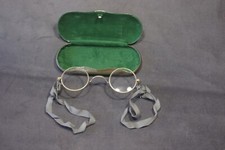 Dienstbrille im Optal Etui