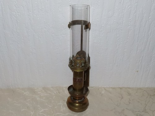 Antike petroleum lampe - antike,