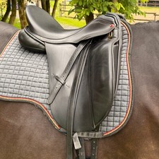 Albion (GB) - Dressursattel Modell SLK - Leder schwarz - Sehr guter Zustand